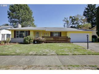 1002 142 Ave, Portland OR  97230-4105 exterior