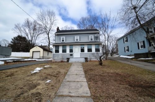 11 Hibernia Ave, Rockaway, NJ 07866-2616