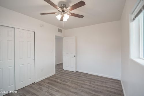 1626 Delaware St, Tucson AZ 85745-2306 exterior