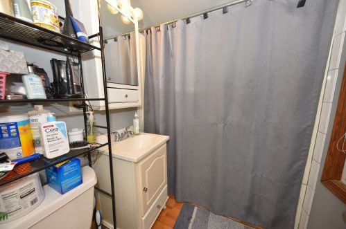 2156 71, Milwaukee WI 53213-1802 exterior