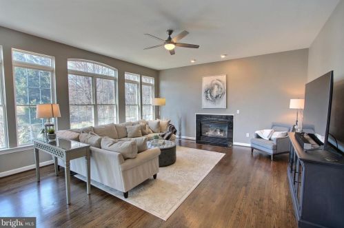 405 Great Falls Rd, Rockville MD  20850-2883 exterior