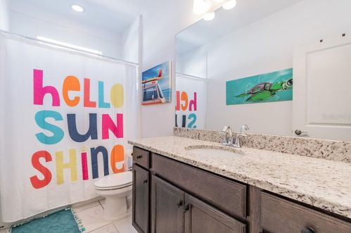 3031 Meadow St, Tampa FL 33611-5519 exterior