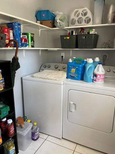 126 Thornhill Dr, Fort Pierce FL  34984-4463 exterior