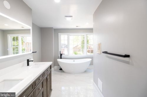 7725 16th St, Washington DC  20012-1460 exterior