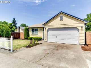 2790 Stark St, Eugene, OR 97404-1841