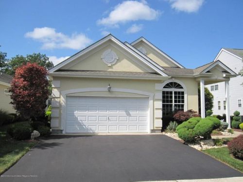 90 Gables Way, Jackson Twp, NJ 08527-6310