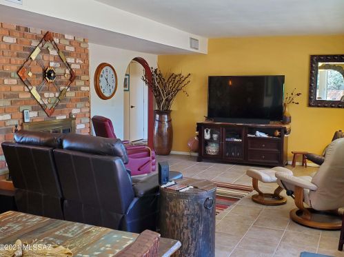 1086 Paseo Iris, Green Valley AZ 85614-3644 exterior