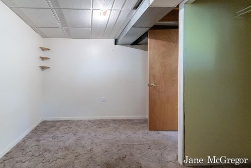 1305 Poulson Rd, Meskegon MI 49445-2532 exterior