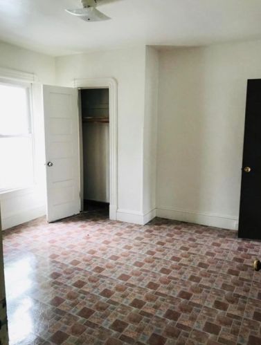 55 James St, Springfield MA  01105-1415 exterior