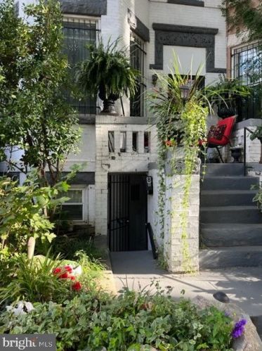 8 Rhode Island Ave, Washington, DC 20001-1007