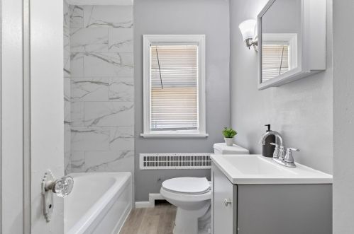 4528 Leon Ter, Milwaukee WI 53216-2431 exterior