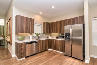 15199 Royalty Pkwy, Portland OR  97224-3905 exterior