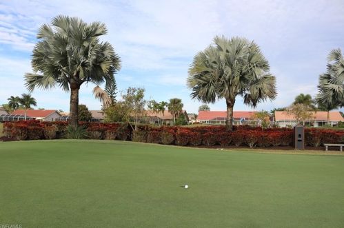 3705 Amberly Cir, Naples FL 34112-2832 exterior