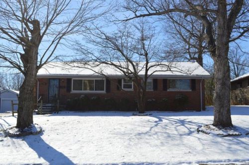 606 Freeman Dr, Lexington KY  40505-1712 exterior