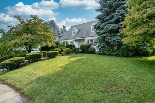 134 Rich Ave, Mount Vernon, NY 10550-1511