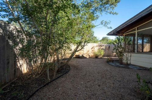 612 Colonial Park Blvd, Austin TX 78745-1790 exterior