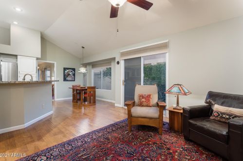 11809 40th Way, Phoenix AZ  85028-1503 exterior