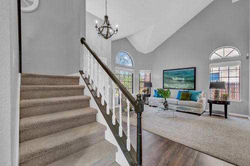 120 Hazelmere Dr, Folsom CA 95630-5522 exterior