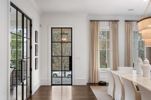 2652 Forrest Way, Atlanta GA  30305-3770 exterior