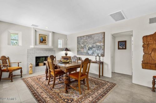 3021 26th St, Phoenix, AZ 85016-7921