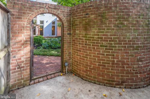 13 9, Washington DC 20001-4427 exterior