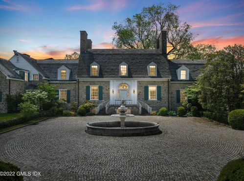 7 John St, Greenwich CT 06831-2649 exterior