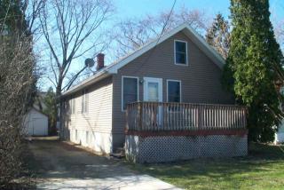 3005 Commercial Ave, Madison WI  53704-4305 exterior