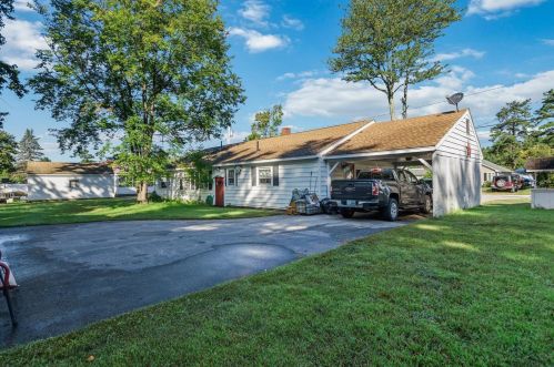 3 Greenwich St, Concord, NH 03301-5225