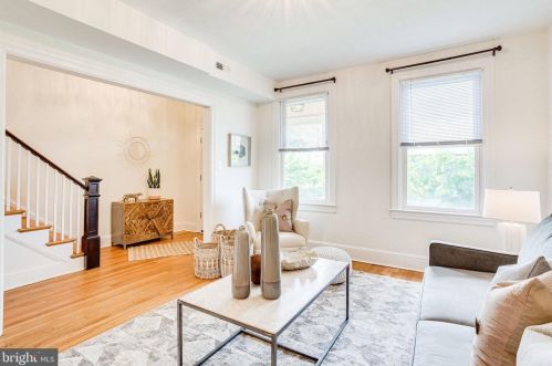 1839 A St, Washington DC 20003-1521 exterior