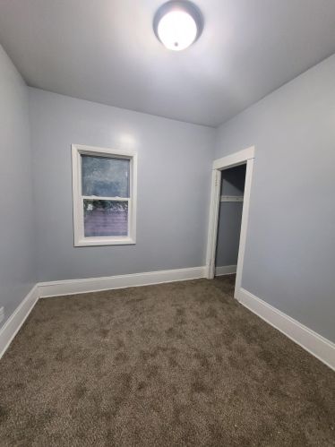 1900 30, Milwaukee WI 53215-2129 exterior