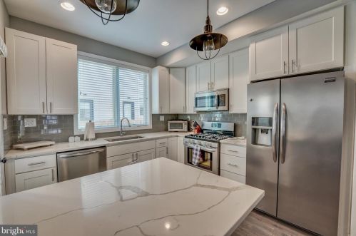 1333 2nd St, Philadelphia PA 19122-0033 exterior