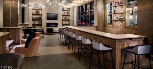 1 Carriage City Plz, Rahway NJ  07065-5179 exterior