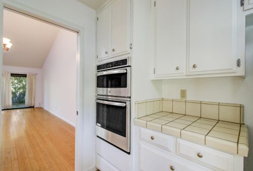 1419 Lk Blvd, Davis CA 95616-2635 exterior