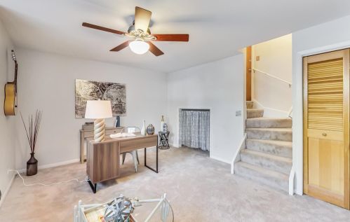 1312 Damen Ave, Chicago IL 60647-5507 exterior