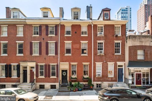 310 16th St, Philadelphia PA  19102-4907 exterior