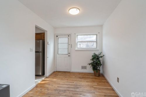 253 11th Ave, New Brunswick NJ 08904-3231 exterior