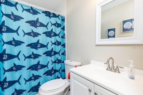 9724 Cypress Pond Ave, Tampa FL 33647-1841 exterior