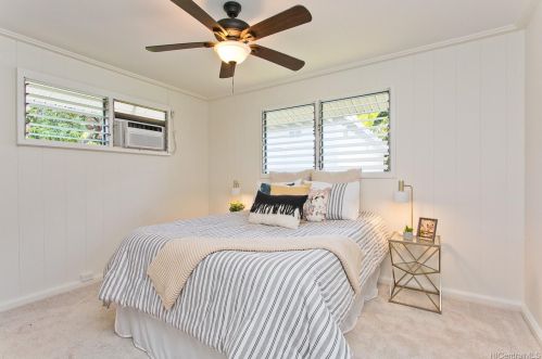 5622 Kawaikui St, Honolulu HI 96821-2021 exterior