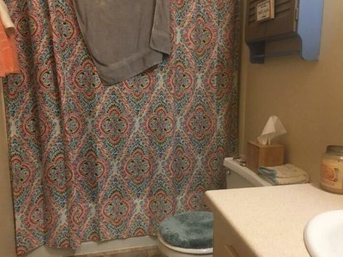 233 12 St, Plainwell MI 49080-1117 exterior