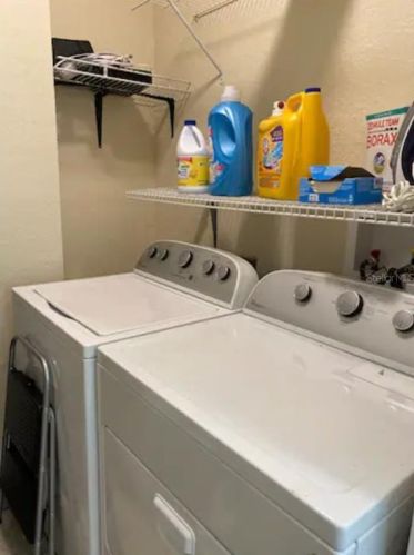 222 Emily St, Tampa FL  33603-5723 exterior