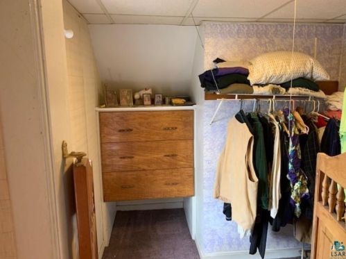 205 3 St, Duluth MN 55805-1856 exterior