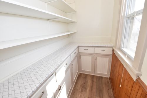 1734 65, Milwaukee WI 53213-4021 exterior