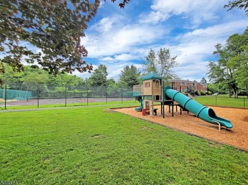 3 Stanford Dr, Bridgewater NJ 08807-3432 exterior