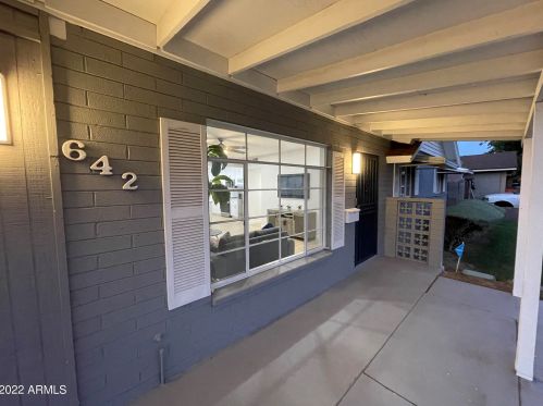 642 Shannon St, Chandler AZ 85226-6106 exterior