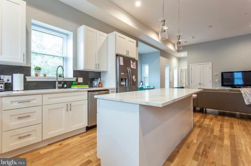 1500 26 St, Philadelphia PA 19121-4602 exterior