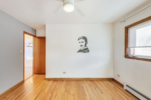 8336 Berwyn Ave, Chicago IL 60656-1430 exterior