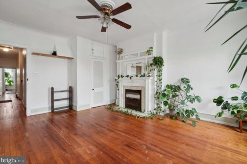 4817 Fairmount Ave, Philadelphia PA 19123-1901 exterior