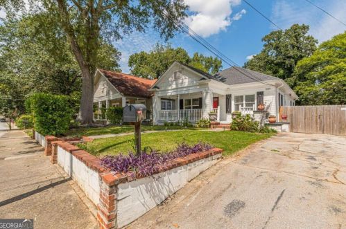 1339 Elizabeth Ln, Atlanta, GA 30344-1724