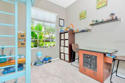 15410 Heathridge Dr, Tampa FL 33625-1638 exterior