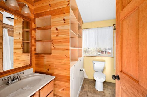 3852 Beyer Rd, Duluth MN 55803-9312 exterior